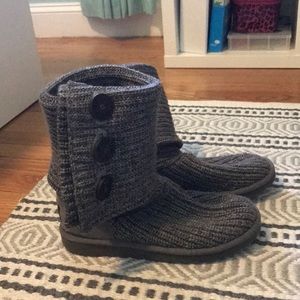 Gray uggs